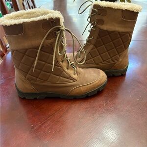 Brown Quilted Lace-Up Boots with Fur Trim